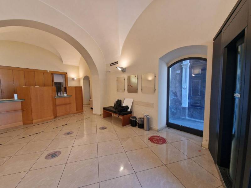 trivano in vendita a Paterno