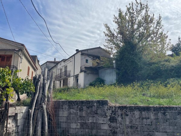 casa indipendente in vendita a Paterno