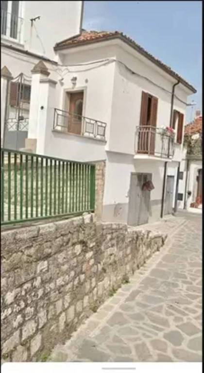 casa indipendente in vendita ad Accettura