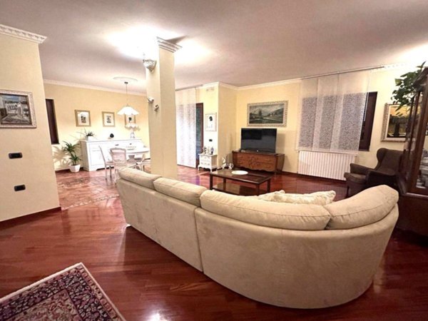 casa indipendente in vendita a Bernalda