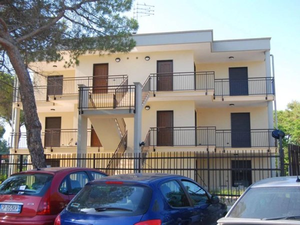 appartamento in vendita a Bernalda in zona Metaponto