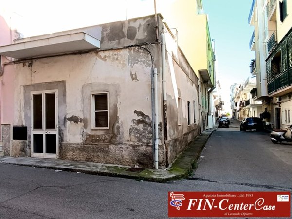 casa indipendente in vendita a Bernalda