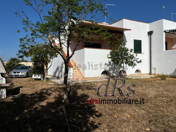 casa indipendente in vendita a Bernalda in zona Metaponto