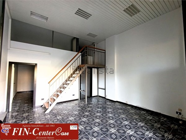 ufficio in vendita a Bernalda in zona Metaponto