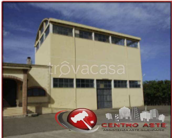 casale in vendita a Bernalda