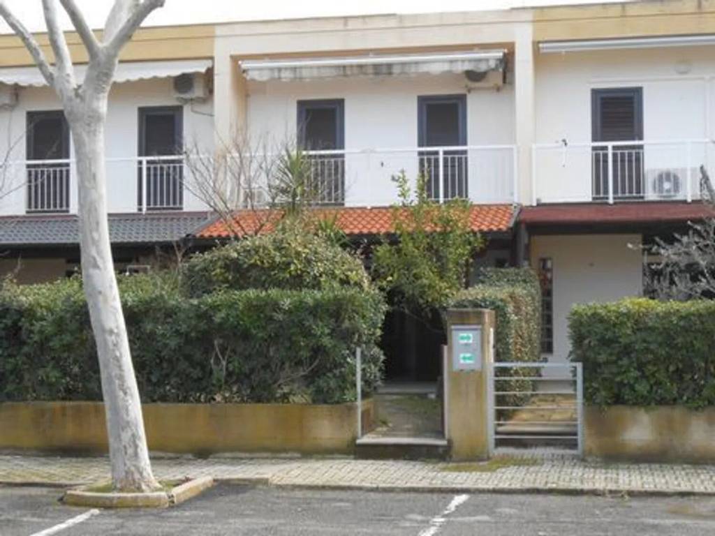 appartamento in vendita a Bernalda in zona Metaponto