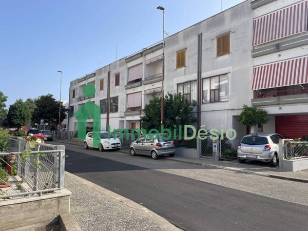 casa indipendente in vendita a Bernalda in zona Metaponto