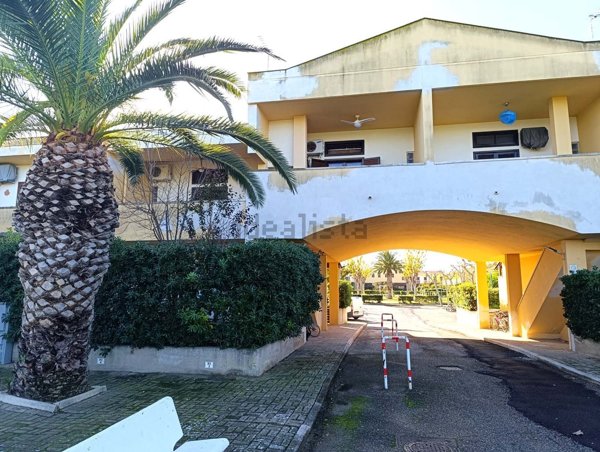 casa indipendente in vendita a Bernalda in zona Metaponto