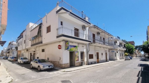 casa indipendente in vendita a Bernalda