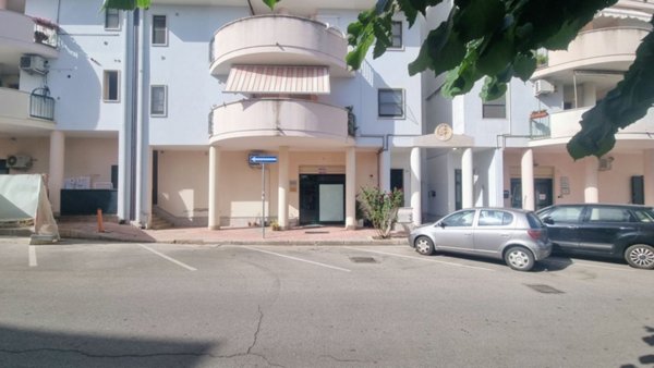 ufficio in vendita a Bernalda