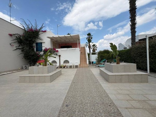 casa indipendente in vendita a Bernalda in zona Metaponto