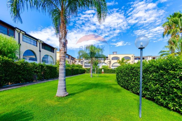 appartamento in vendita a Bernalda in zona Metaponto