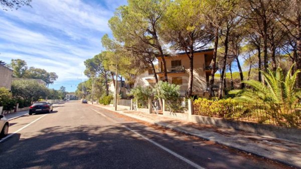 appartamento in vendita a Bernalda in zona Metaponto