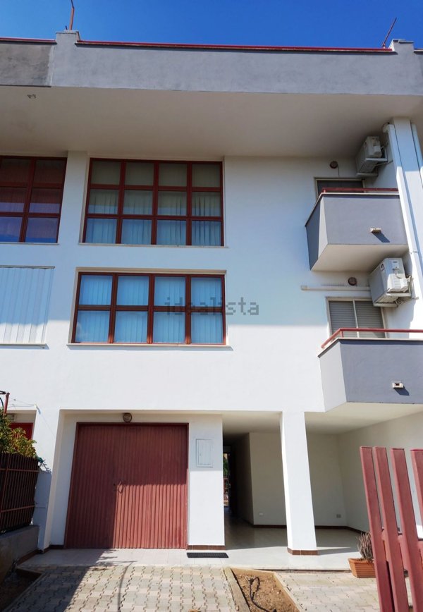 casa indipendente in vendita a Bernalda