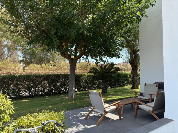 casa indipendente in vendita a Bernalda