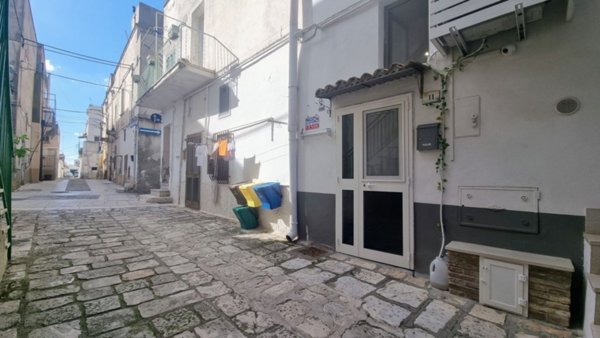 casa indipendente in vendita a Bernalda