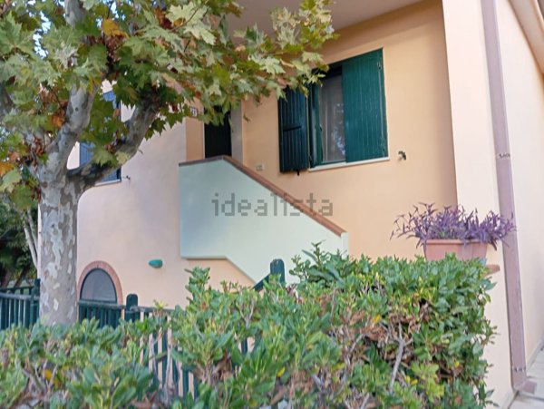 casa indipendente in vendita a Bernalda in zona Metaponto