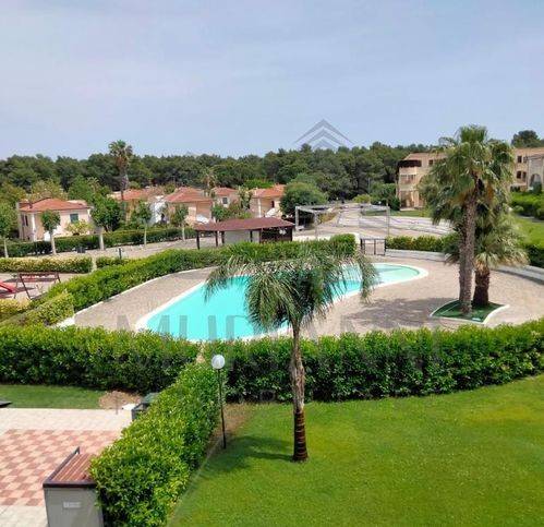 appartamento in vendita a Bernalda in zona Metaponto