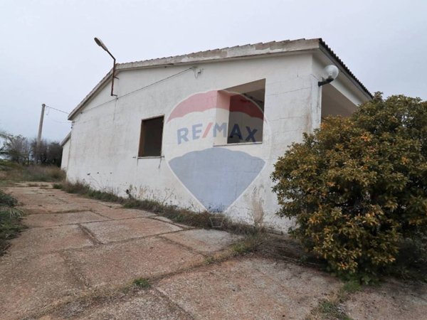casa indipendente in vendita a Bernalda in zona Metaponto