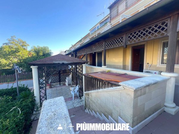 casa indipendente in vendita a Bernalda in zona Metaponto