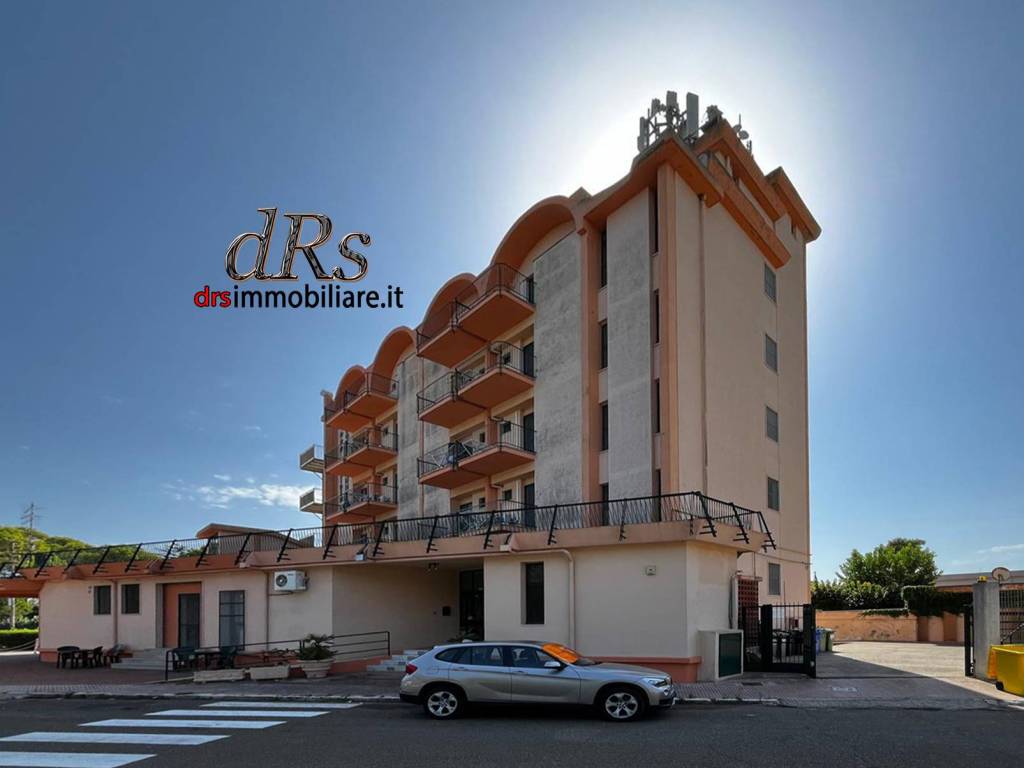 intera palazzina in vendita a Bernalda in zona Metaponto