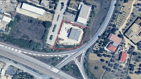 locale commerciale in vendita a Bernalda