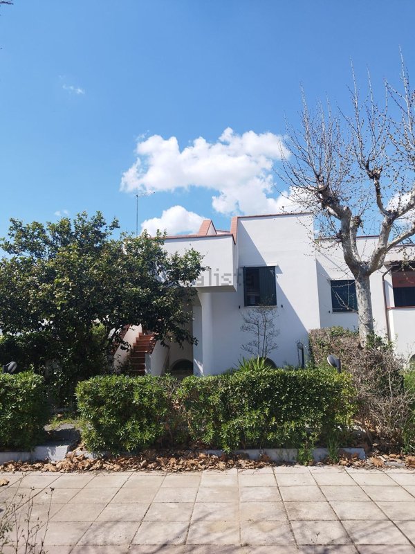 casa indipendente in vendita a Bernalda