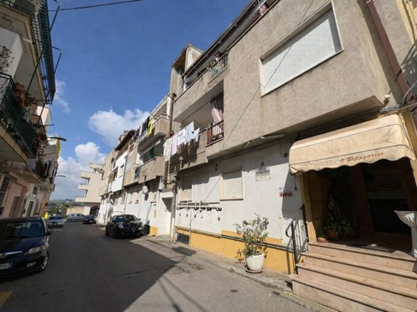 intera palazzina in vendita a Bernalda