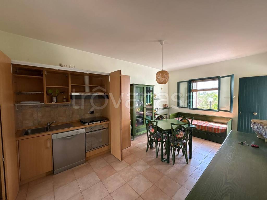 casa indipendente in vendita a Bernalda in zona Metaponto