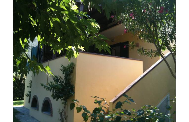 casa indipendente in vendita a Bernalda