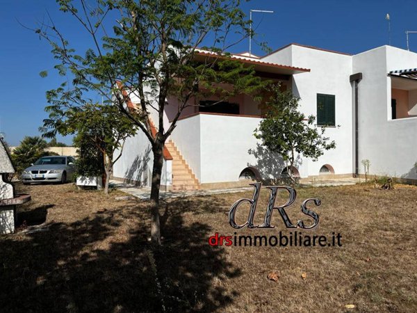 casa indipendente in vendita a Bernalda