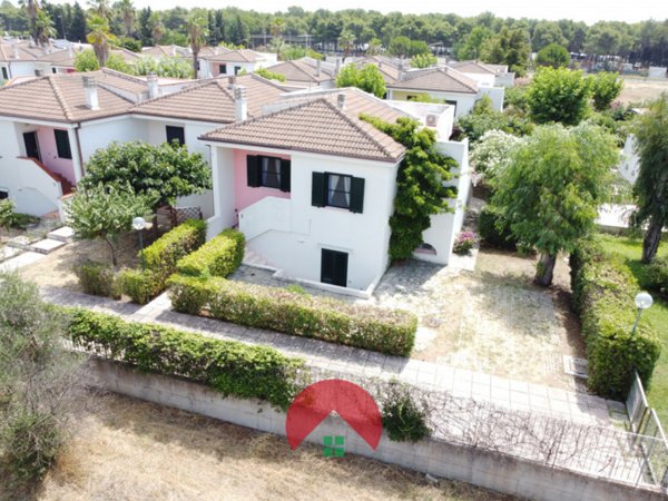 casa indipendente in vendita a Bernalda