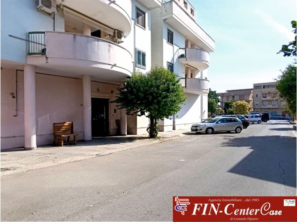 locale commerciale in vendita a Bernalda