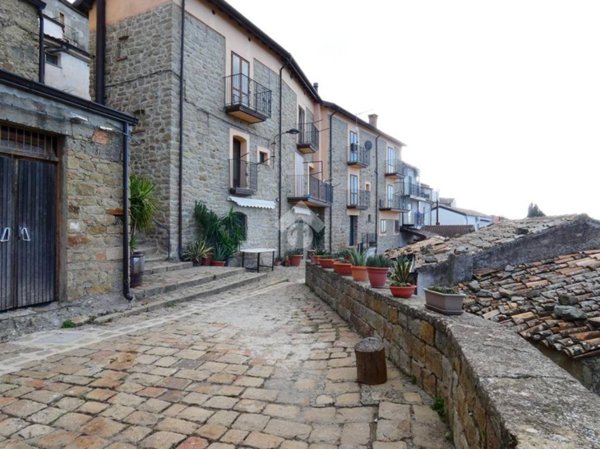 appartamento in vendita a Colobraro