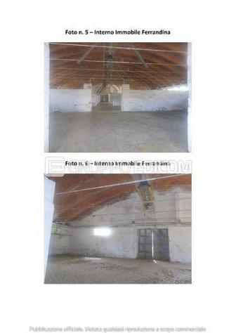 locale commerciale in vendita a Ferrandina
