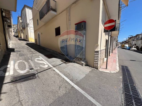 negozio in vendita a Grassano