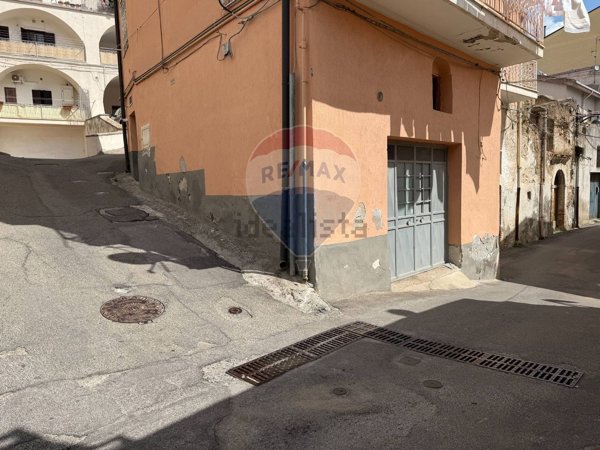 casa semindipendente in vendita a Grassano