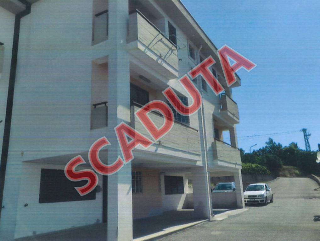 locale commerciale in vendita a Grassano