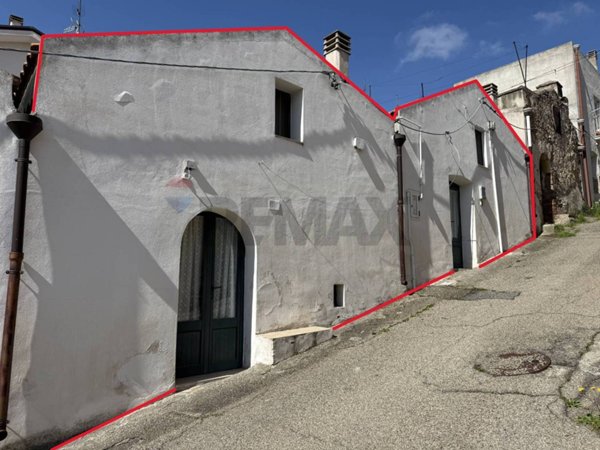 casa indipendente in vendita a Grassano