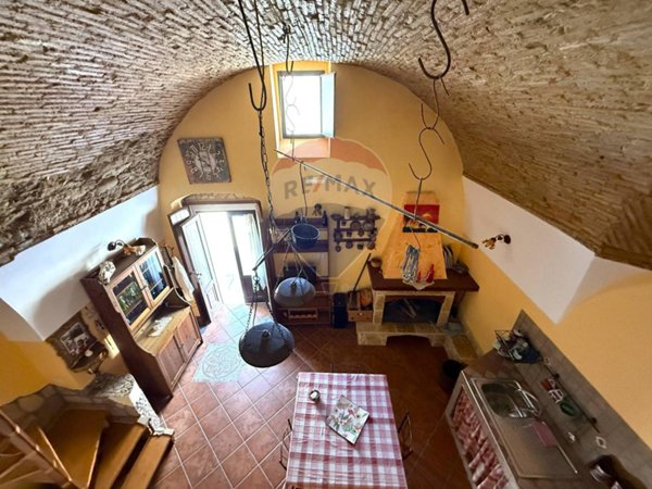 casa indipendente in vendita a Grassano
