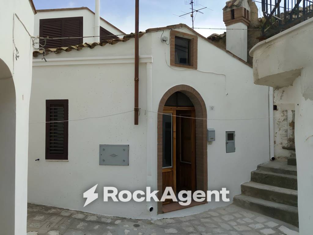 casa indipendente in vendita a Grottole