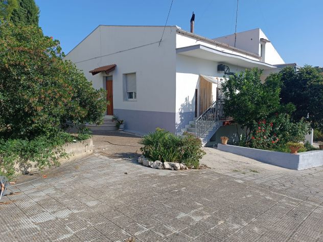 casa indipendente in vendita a Grottole