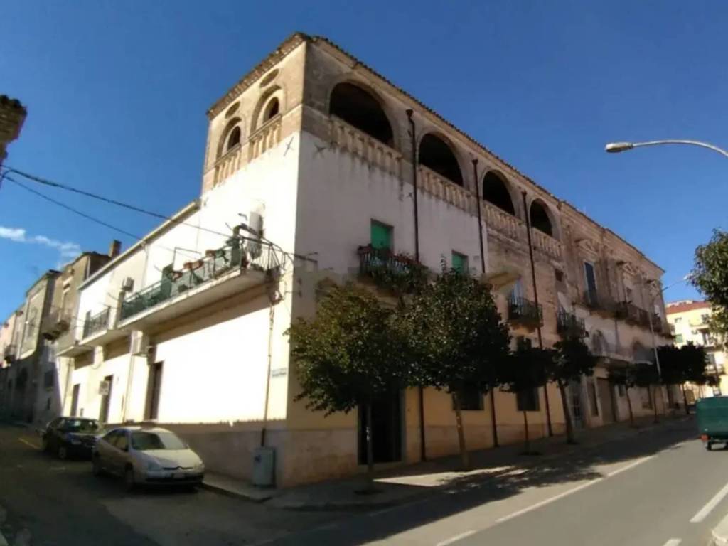appartamento in vendita ad Irsina