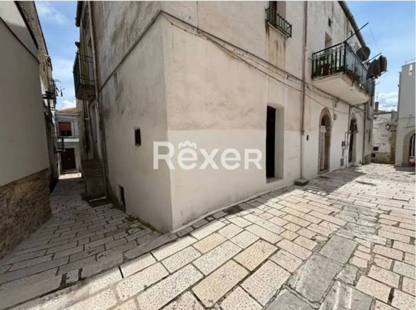 appartamento in vendita ad Irsina