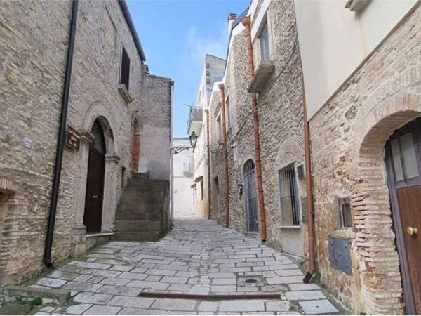 appartamento in vendita ad Irsina