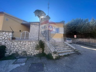 casa indipendente in vendita a Matera in zona Centro Città