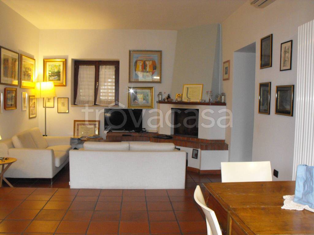 casa indipendente in vendita a Matera