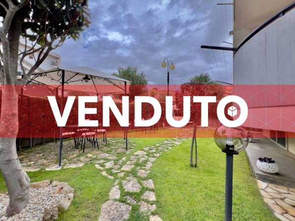 casa indipendente in vendita a Matera