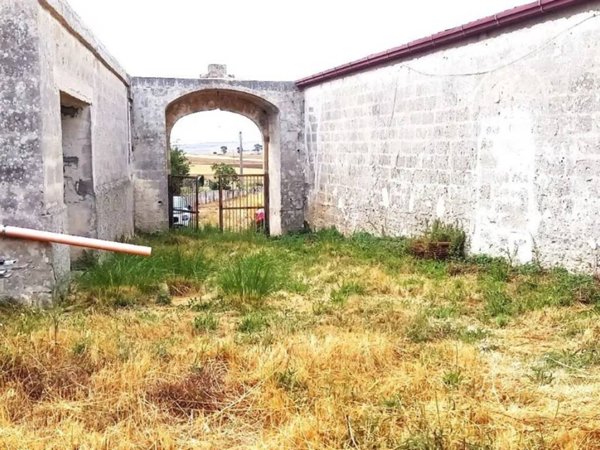 casa indipendente in vendita a Matera