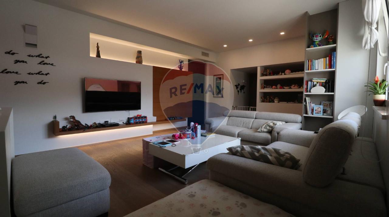 casa indipendente in vendita a Matera